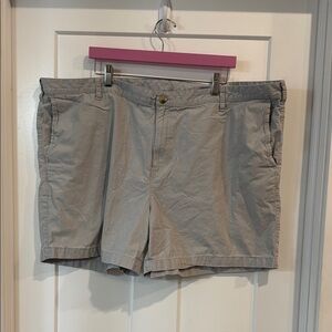 Columbia Gray Flat Front Shorts